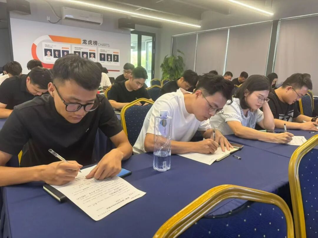 1760143114431276.jpg 10.jpg